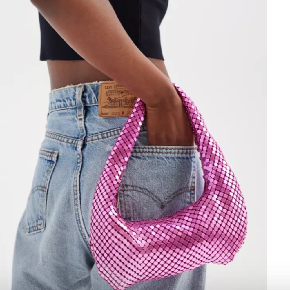 ⭐️ UO Chainmail Crescent Baguette Shine Shimmer Artsy Retro Y2K 2000 Bag Purse